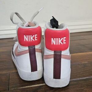 Nike Blazers 7.5/38.5